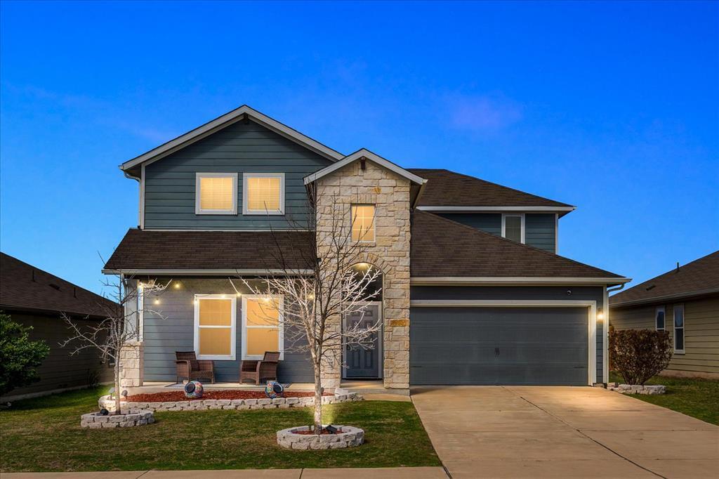 Foto principal - 122 Denton Dr