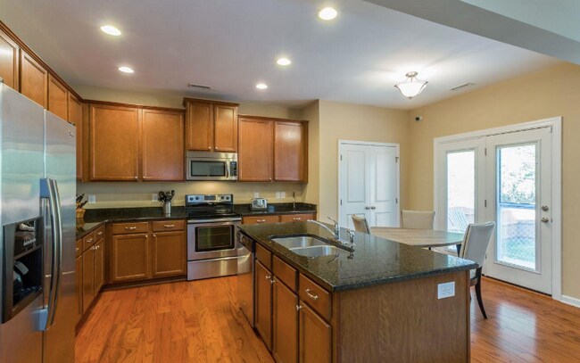 Building Photo - Gorgeous 4 bedroom home in Durham minutes from shopping and entertainment!