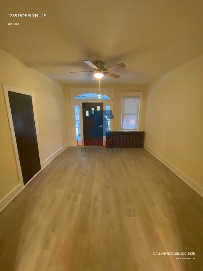 Building Photo - 1739 Roselyn St