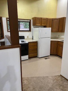 Foto del edificio - 8641 Berthusen Rd