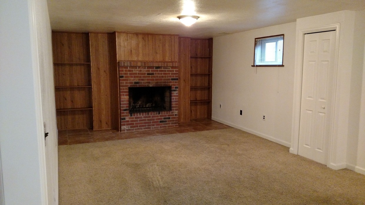living room - 3955 W Floyd Ave