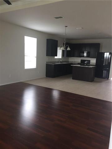 Building Photo - 10205 Pyrite Dr