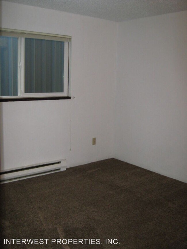 Foto del edificio - 4440-4450 SE 26th Ave