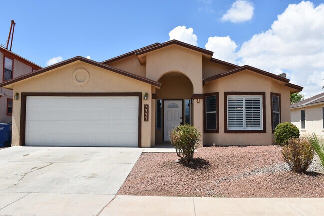 Building Photo - 3337 Tierra Fertil Dr