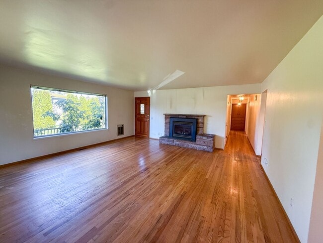 Foto del edificio - 3bd/1.5ba Edmonds Home