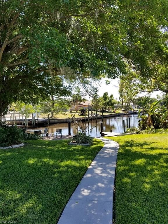 Building Photo - 1398 Sunrise Dr