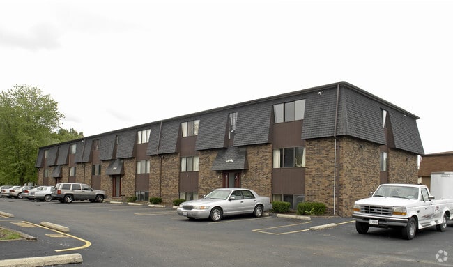 Building Photo - Brookside on Freedom