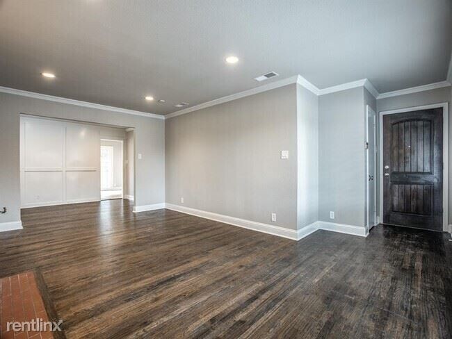 Building Photo - 3 br, 2 bath House - 4215 Walnut Hill Ln