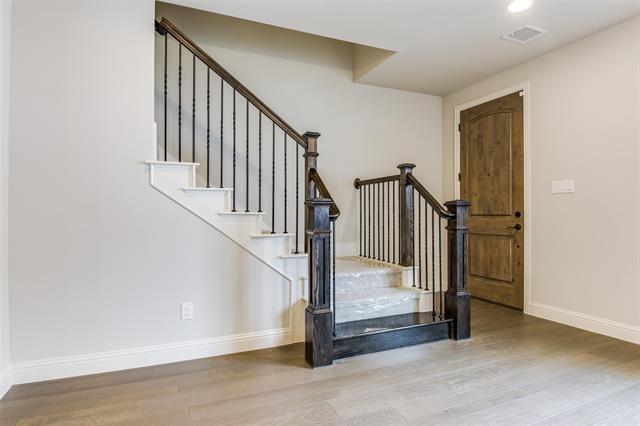 Foto del edificio - 4670C Rhett Ln