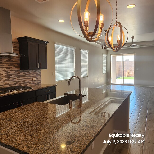Building Photo - 4489 Bald Eagle Loop NE