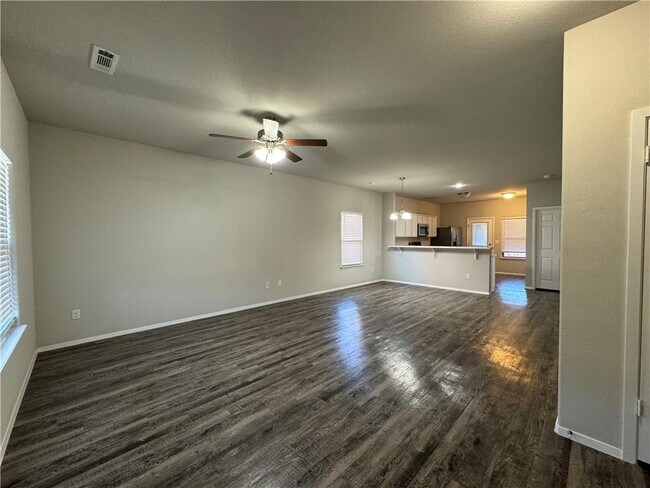Foto del edificio - 6501 SW Warrington Rd