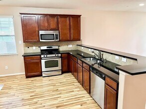 Building Photo - 11907 Golden Lodge Ln