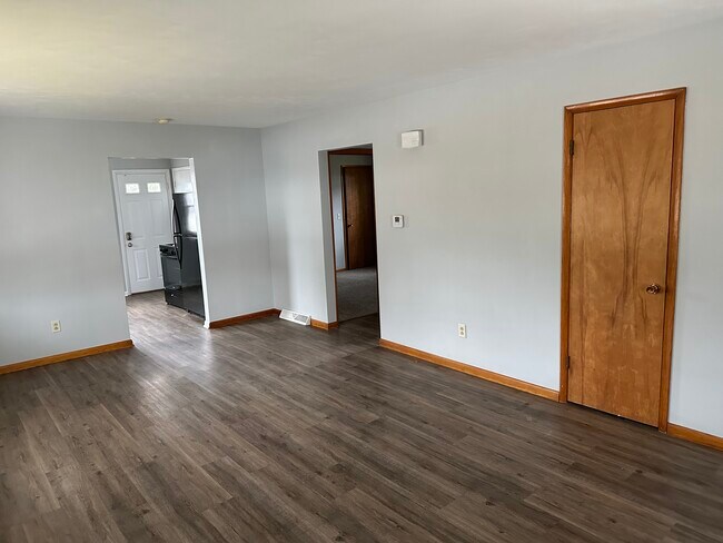 Sala de estar - 4256 W Ridge Rd