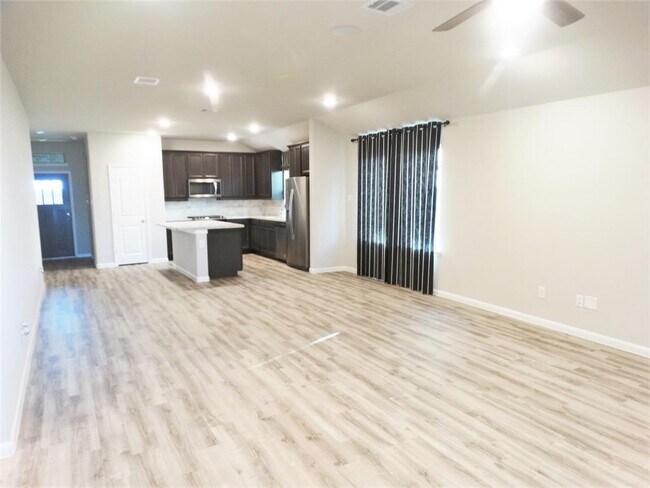 Foto del edificio - 4714 Cedar Sage Dr