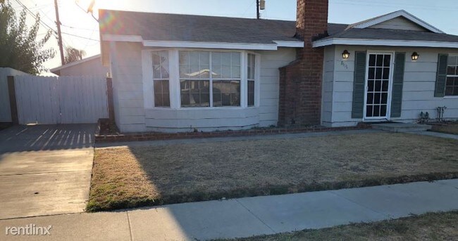 Building Photo - 4 br, 2 bath House - 8111 San Jose Cir