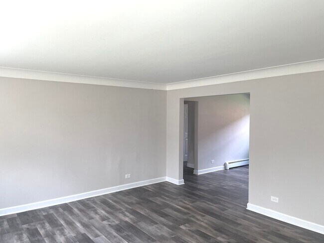 Building Photo - 910 Elder Road, Unit 1S