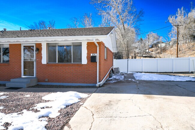 Building Photo - 104 N 25th St