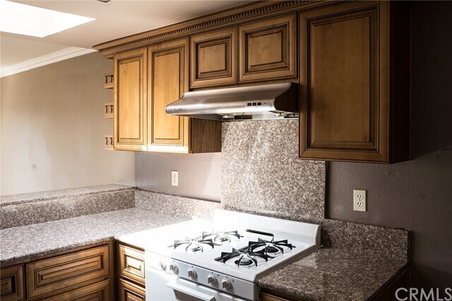 Foto del edificio - 816 S Garfield Ave