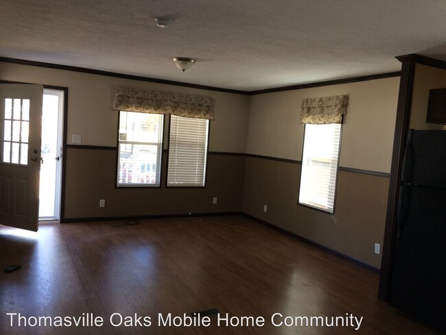 Building Photo - 862 Powell Dr