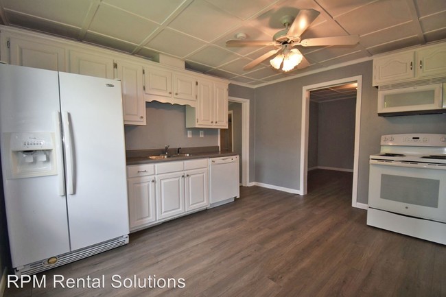 Building Photo - 2 br, 1 bath House - 7567 Cainsville Pike