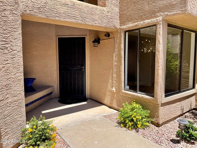 Building Photo - 9135 N 101st Way