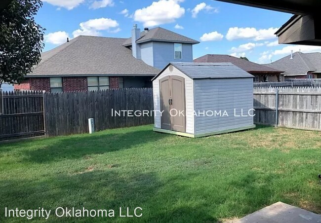 Foto del edificio - 3 br, 2 bath House - 6021 SE 88th Street