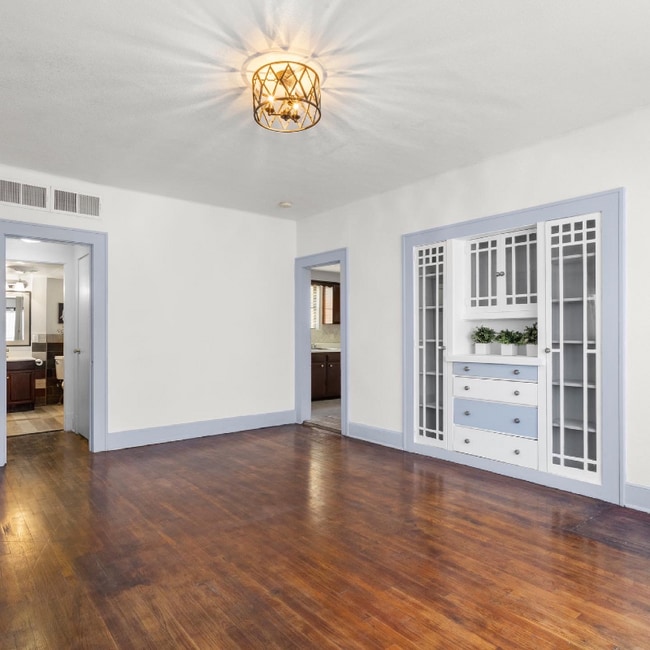 Foto del edificio - 2523 Federal Ave