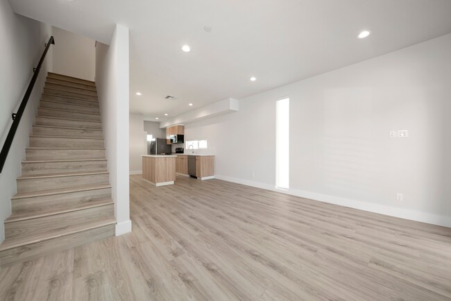 Foto del edificio - 5456 Barton Ave
