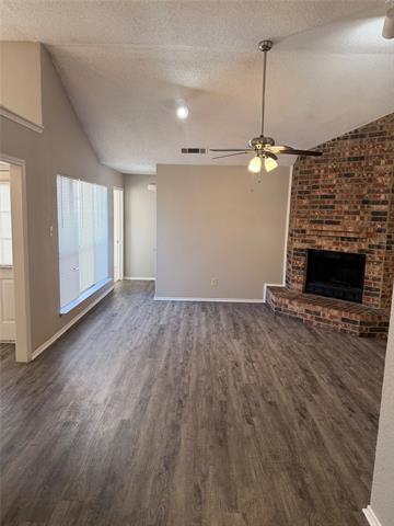 Building Photo - 201 Valley Spring Dr