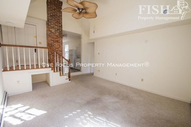 Foto del edificio - 829 W 4th St