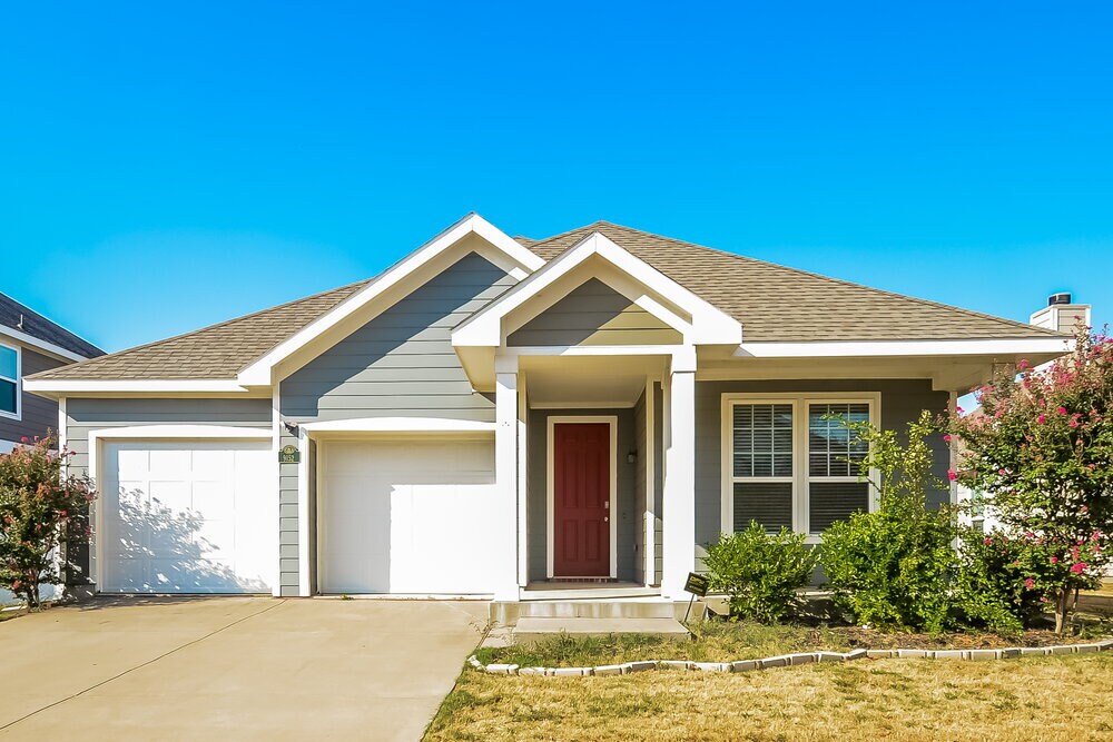 Foto principal - 9152 Blackstone Dr