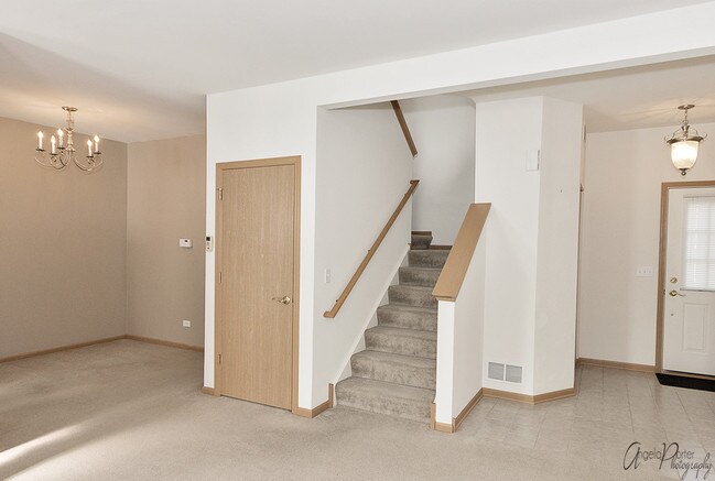 Building Photo - 2803 Kendall Crossing