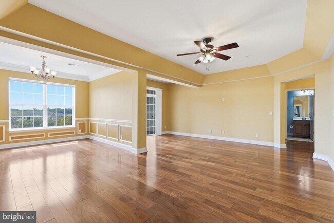 Foto del edificio - 9202 Charleston Dr