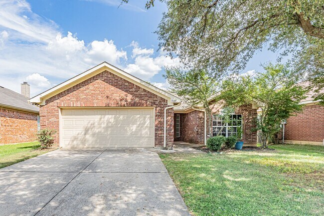 Foto del edificio - Lovely 3 bedroom, 2 bath home in The Lakes...