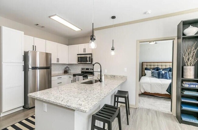 Foto del edificio - 1000 Ashwood Pkwy