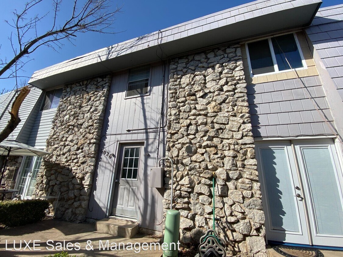 Primary Photo - 1 br, 1 bath House - 6026 NW Expressway Un...
