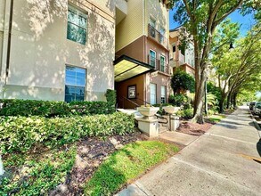 Building Photo - 410 S Armenia Ave