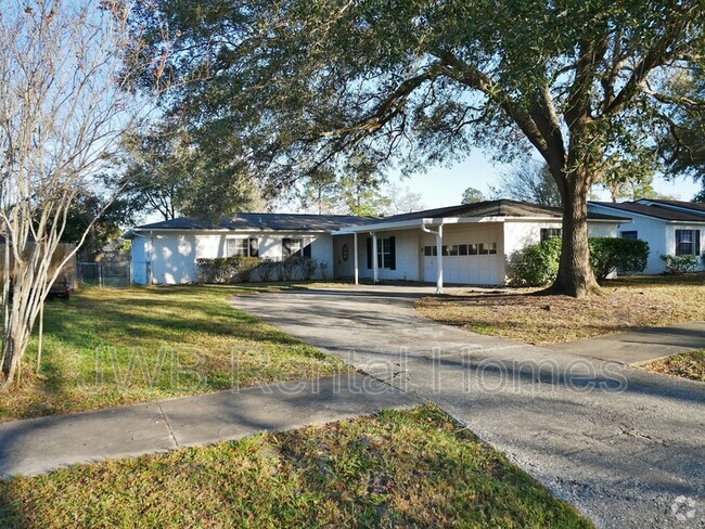 Building Photo - 3583 Grassy Ride Dr