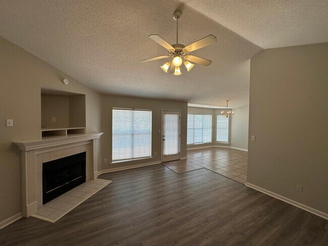 Building Photo - 1409 Brimfield Cove