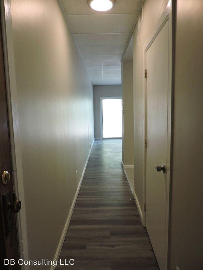 Foto del edificio - 2822 Jefferson Ave
