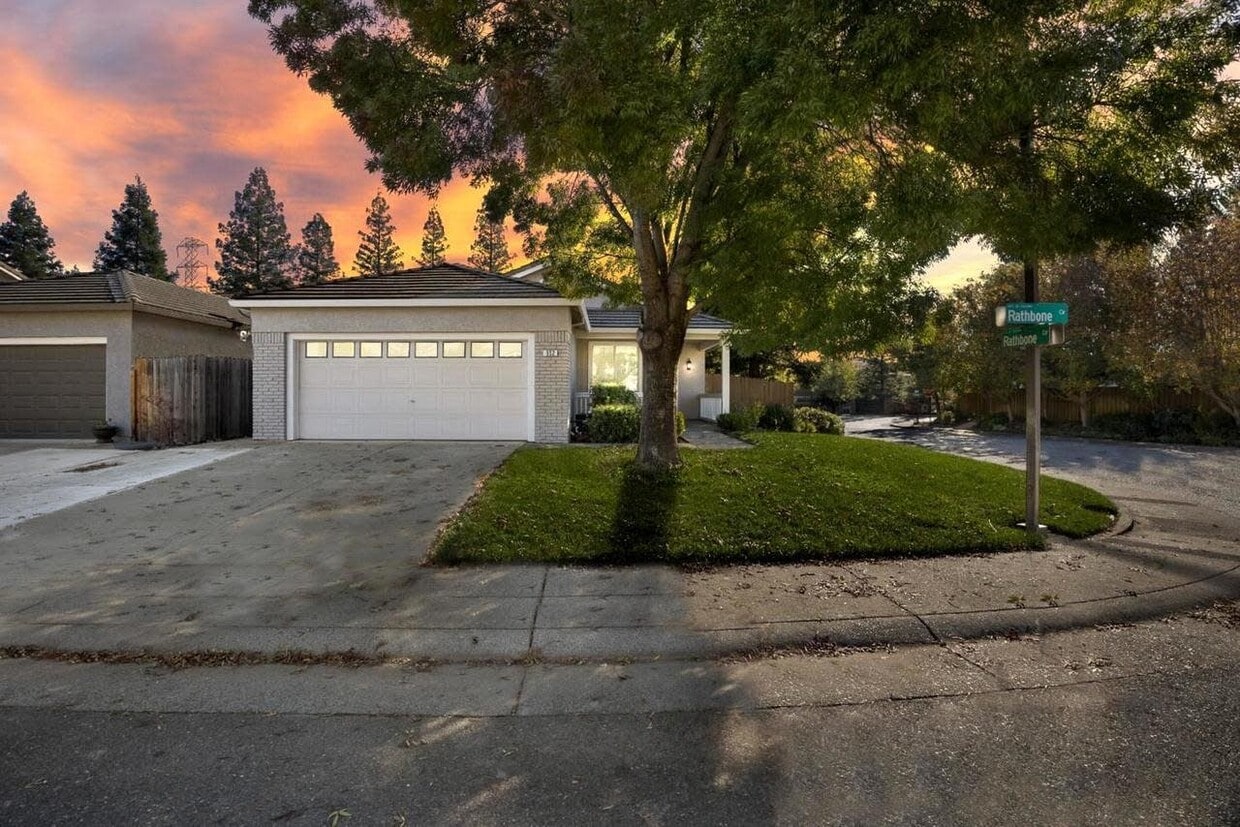 952 Rathbone Cir, Folsom, CA 95630 House for Rent in Folsom, CA