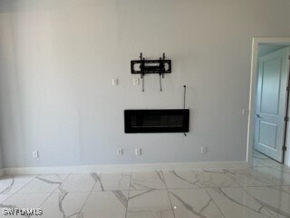 Building Photo - 3423 SW 15th Ave