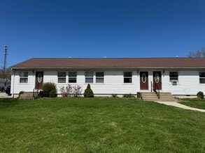 Building Photo - 115 Adams St