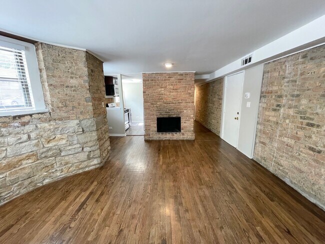 Foto del edificio - 668 W Roscoe St