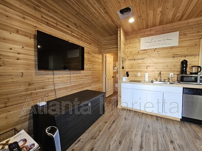 Foto del edificio - 521 Auburn Ave NE
