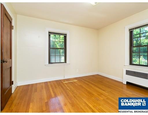 Foto del edificio - 902 Furnace Brook Pkwy