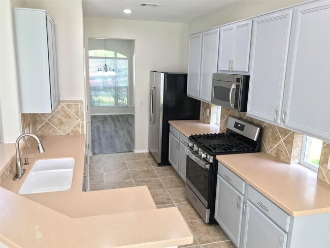 Foto del edificio - 30218 Legacy Pines Dr