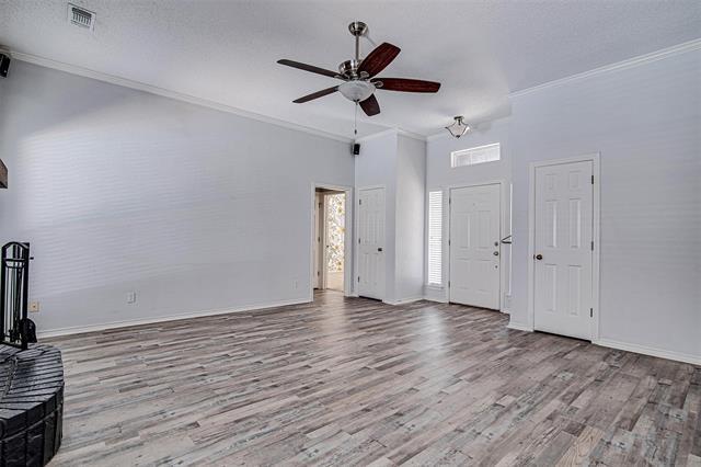 Foto del edificio - 1109 Shady Hill Ln