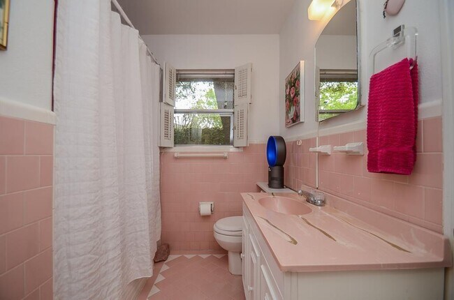 Foto del edificio - 3115 Gannett St