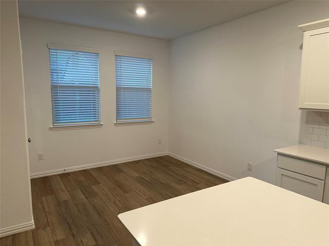 Foto del edificio - 1210 Mahogany Ln